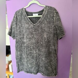 Zenana Outfitters Women's Charcoal V-Neck Tee